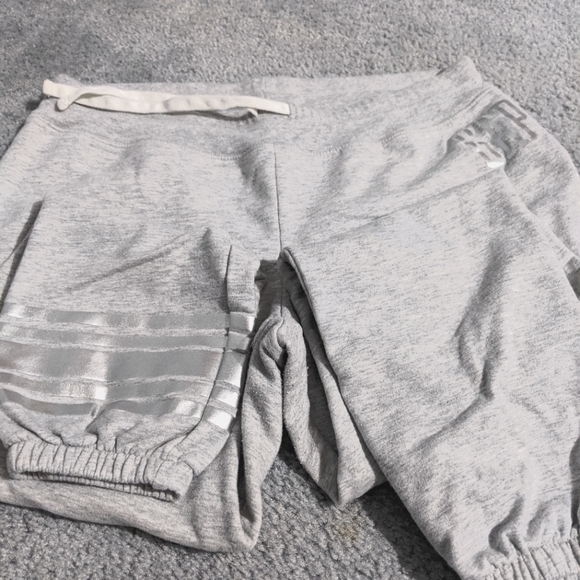 Gap soft sweatpants grey nwot - Picture 1 of 3